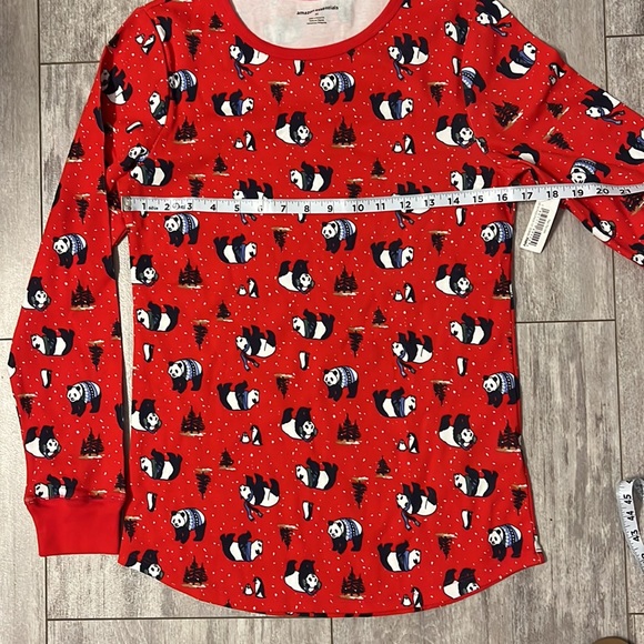 Amazon Essentials Red Panda PJ Set- Size M- NWT - Picture 6 of 11